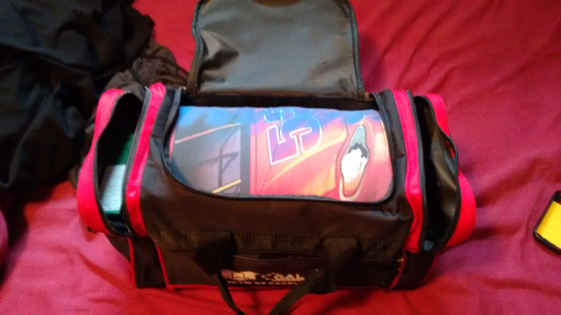 Illustration for article titled Packing the "oh shit, I stuck on the road bag".